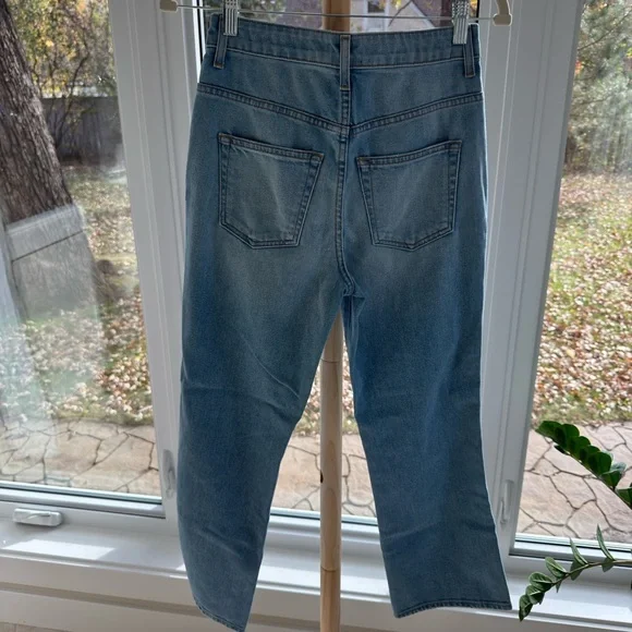 Khaite Benny Mid-Rise Wide Leg Jeans Light Wash Denim Size 27 - Picture 4 of 5